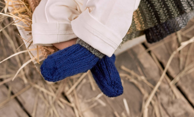 Strickanleitung für Babysöckchen (Größe „Neugeboren“ = Kleidergröße 56/62) img