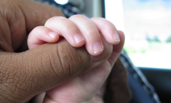 Ab wann, wie oft und wie? Nägel schneiden beim Baby img
